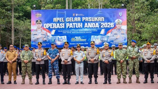 Kapolda Sultra Pimpin Apel Operasi Patuh Anoa 2026: Polisi Bersama Masyarakat Mewujudkan Lalu Lintas yang Tertib, Aman dan Berkeselamatan